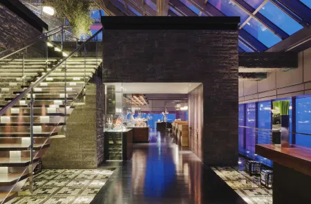 Park Hyatt Beijing Отели рядом с достопримечательностью «Coche Town Automobile Culture Creativity Industrial Park»