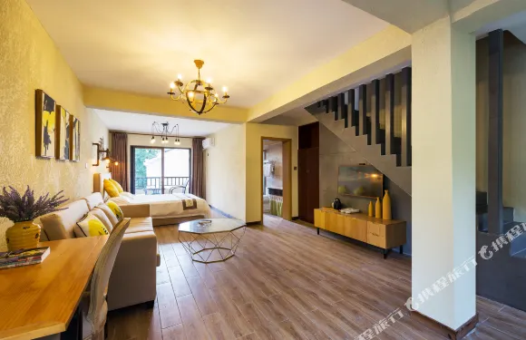 安吉歡庭山水統裏度假酒店