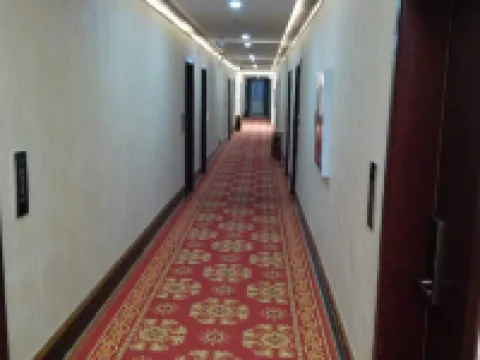 Jiangda Huisheng Hotel Hotel a Jomda