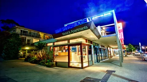 The Sandridge Motel in Lorne