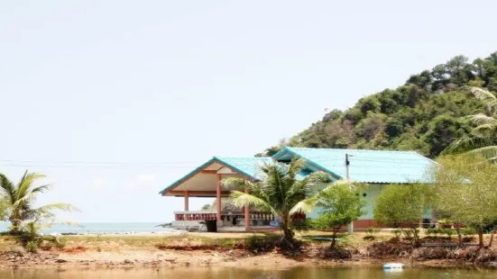 Chuttong Resort