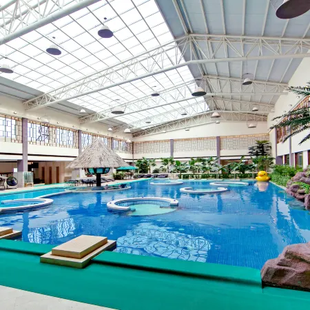 Dongquan Hot Spring Holiday Hotel