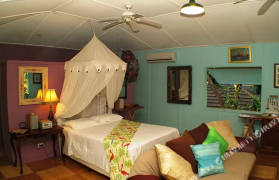 米希昂海灘-莉莉佩姿海灘小屋