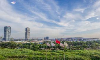 Victoria Hotel(Guangzhou South Railway Station Aoyuan Building)