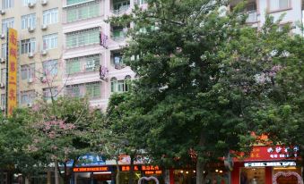 Nanhu Second Hotel (Fuqian Road)