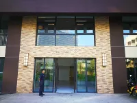 Romantic City Apartment Hotel (Yinchuan Jianfa Dayuecheng ) Hotel a 