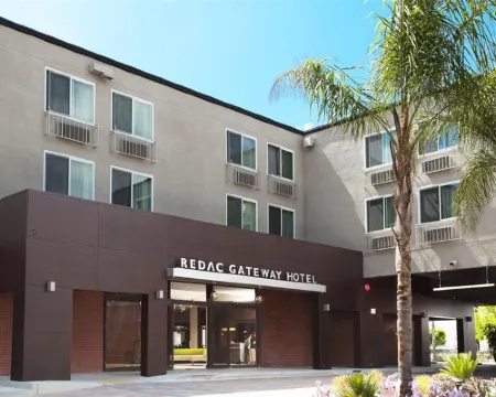 โรงแรมรีดัค เกทเวย์ อินทอร์รันซ์ โรงแรมในทอร์รันซ์