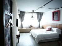 重庆索引城市主题酒店 - 轻奢大床房