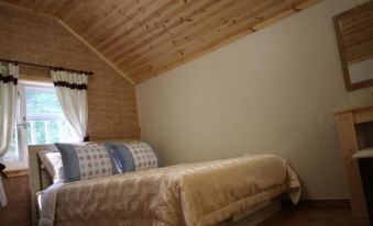 Dalbikhosoo Pension Boeun