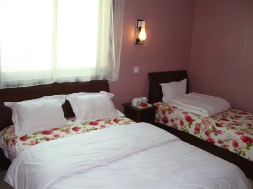 Anxin Huaxin Hotel