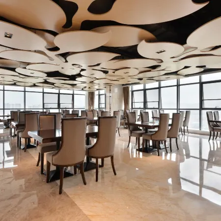 Jinhe Hotel
