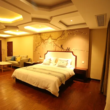 Silvery Waterfall Hotel Hotels in Daguan