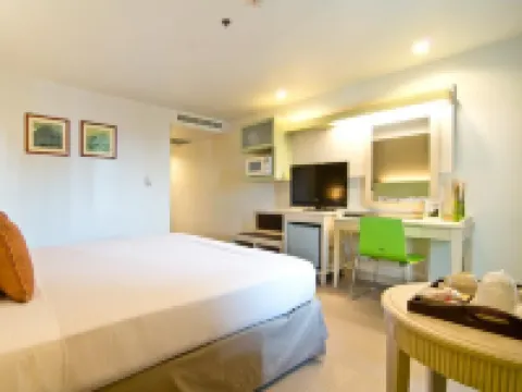 Sunshine Vista Hotel