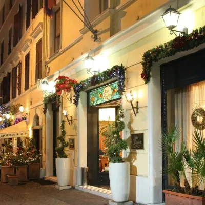 Condotti Boutique Hotel Hôtels à proximité de : Place d'Espagne