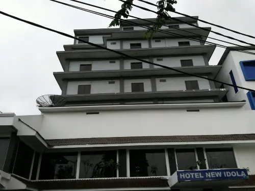Hotel New Idola