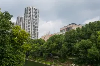 Hi Inn (Kunshan Hongji Plaza Shunfan North Road Subway Station) - 2-Star