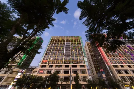 Cuckoo Hotel(Kunming South Railway Station) Отели рядом с достопримечательностью «Kunming University of Science and Technology Chenggong Campus Library»