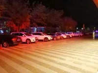 Haowang Jia Hotel - parking
