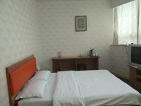 邹城爱琴海酒店 - 高级大床房