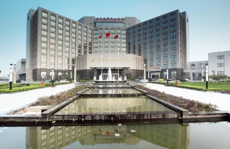 Wujiazui International Hotel Отели рядом с достопримечательностью «Gaochun Old Street»