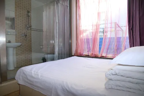 Fuxin Ziye Business Leisure Hotel