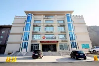 Jinjiang Inn Select (Qingdao International Exhibition Center Miaoling Road)