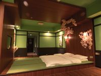 银川本丸主题体验酒店 - 茶风物语主题大床房