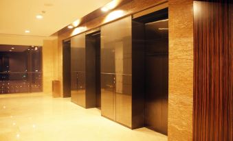 Quzhi Hippoly World Trade Apartment (Guangzhou Tower Pazhou Convention and Exhibition Center)
