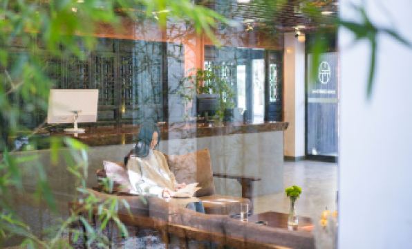 Gemmel Hotel (Lijiang Ancient City)