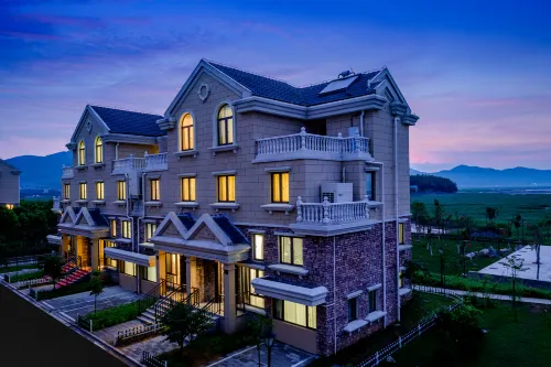 Huaxiang xihugang Resort