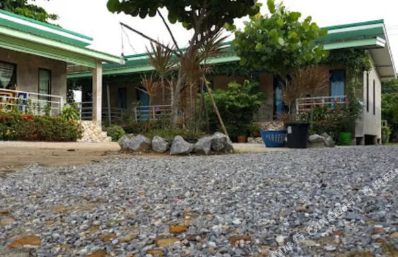 班普克Aurawan旅館