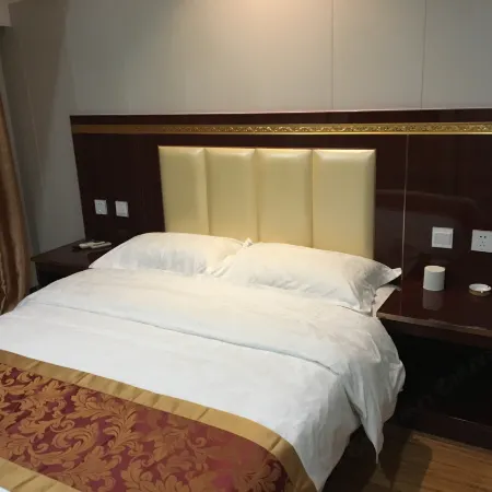 Guangshui Hongjing Garden Hotel
