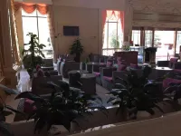 Longguizhai Waterfall Hotel