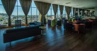 Sky Hotel - bar