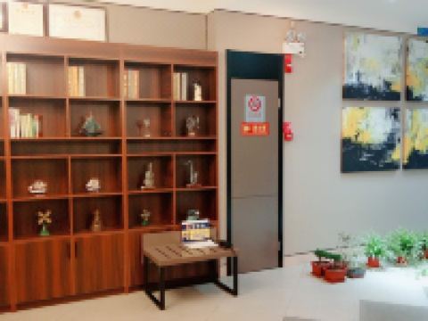 华驿精选酒店(北京良乡南关地铁站店) - 公共区域