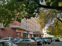 Chengde Ze Yi Business Hotel