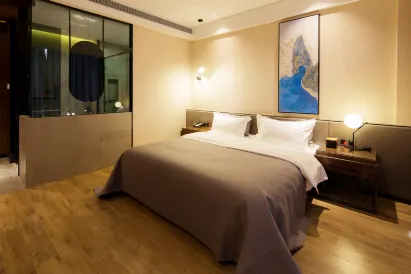 Aoyi Hotel
