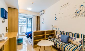 Seven Twelve Apartment (Dongguan Qifeng Road)