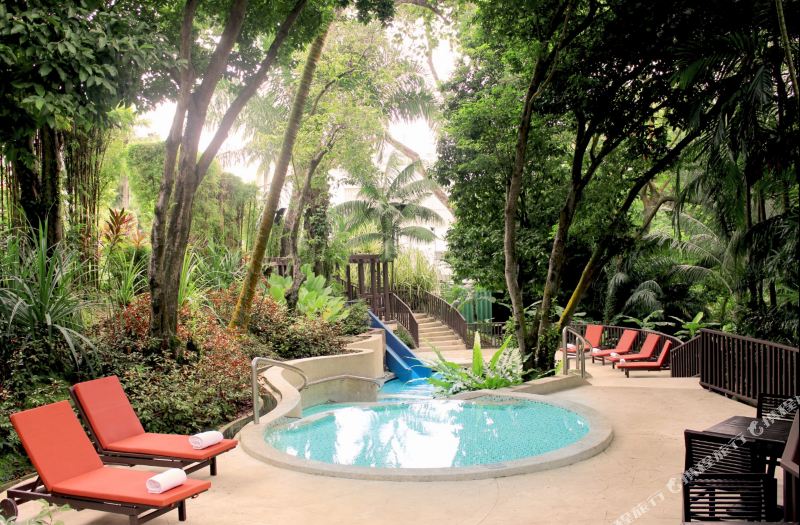 Amara Sanctuary Resort Sentosa Staycation Approved Singapore 21 Room Price Deals Review Trip Com