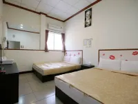 Sun Flower House Hotels in Nantou
