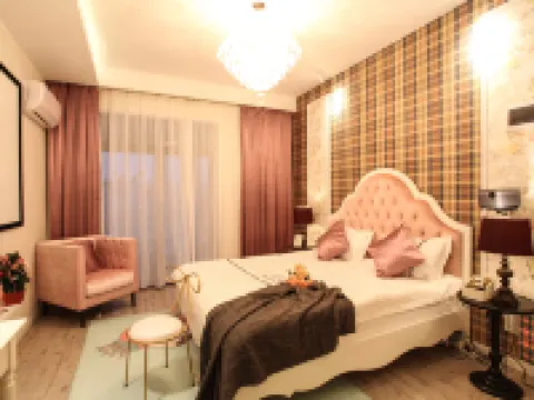 Yingyue Boutique Stay Movie Homestay (Wuhan University) Hotels near Wuhan University
