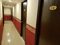Ming Court Hotel