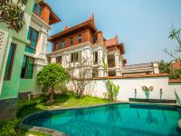 勐海莱曼度假酒店 - 室外游泳池