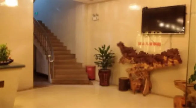 Changcheng Hotel