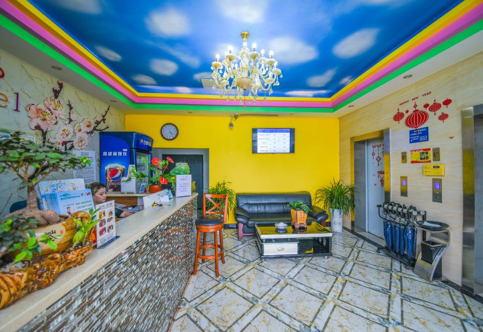Huaxiang Shengshi Hotel Images