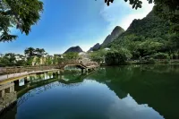 Heshe Lakeside Resort - Mountain view