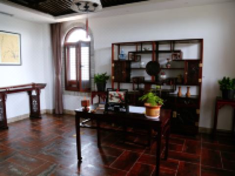 礼泉悟本堂文化酒店 - 辰楼客房