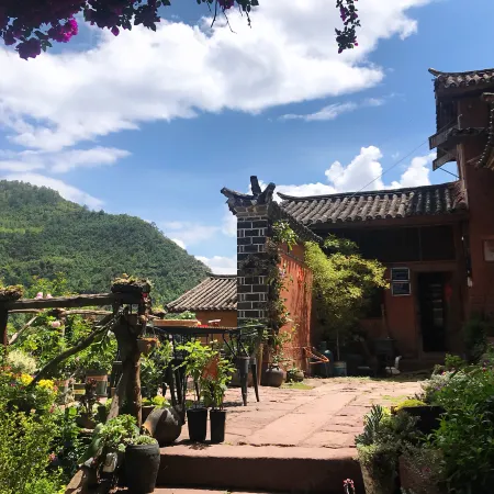 Nuodeng Nuoyan Bieyuan Garden Hotel