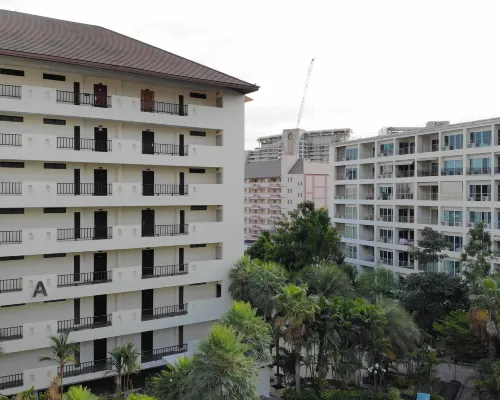 Sunday Wongamat Privacy Pattaya Hotels near Mum Aroi Naklua