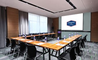 Hampton by Hilton Cangzhou Xinhua